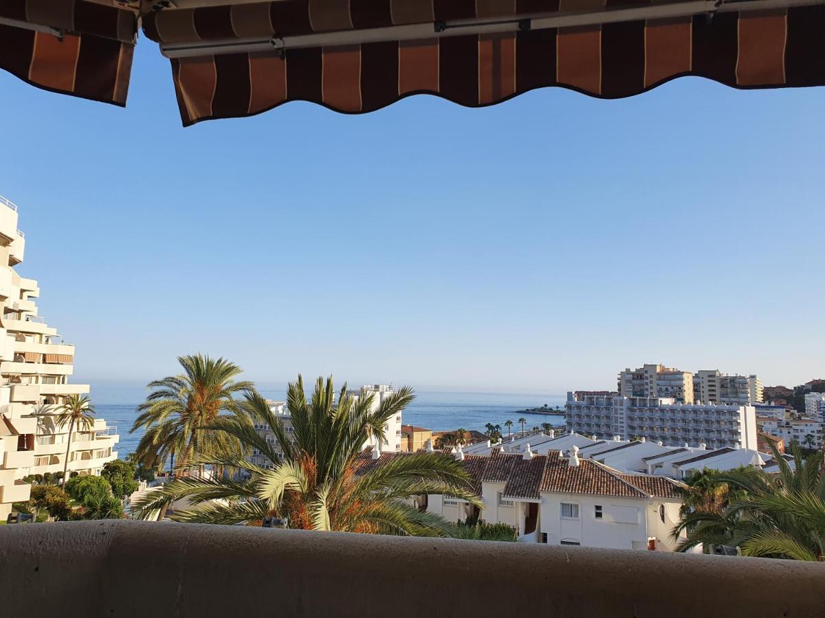 Benalmadena Benalbeach Parking Privado Exteriör bild