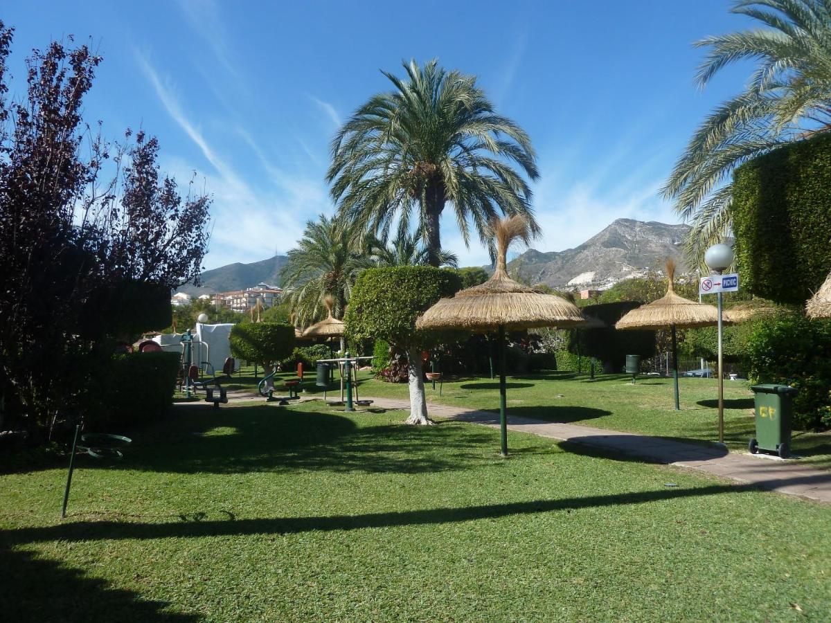 Benalmadena Benalbeach Parking Privado Exteriör bild